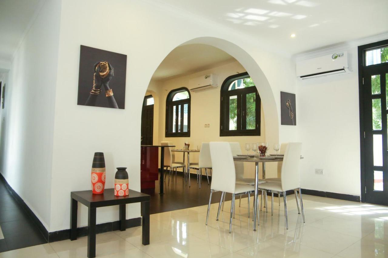 Upendo Boutique Hotel, ダル・エス・サラーム エクステリア 写真