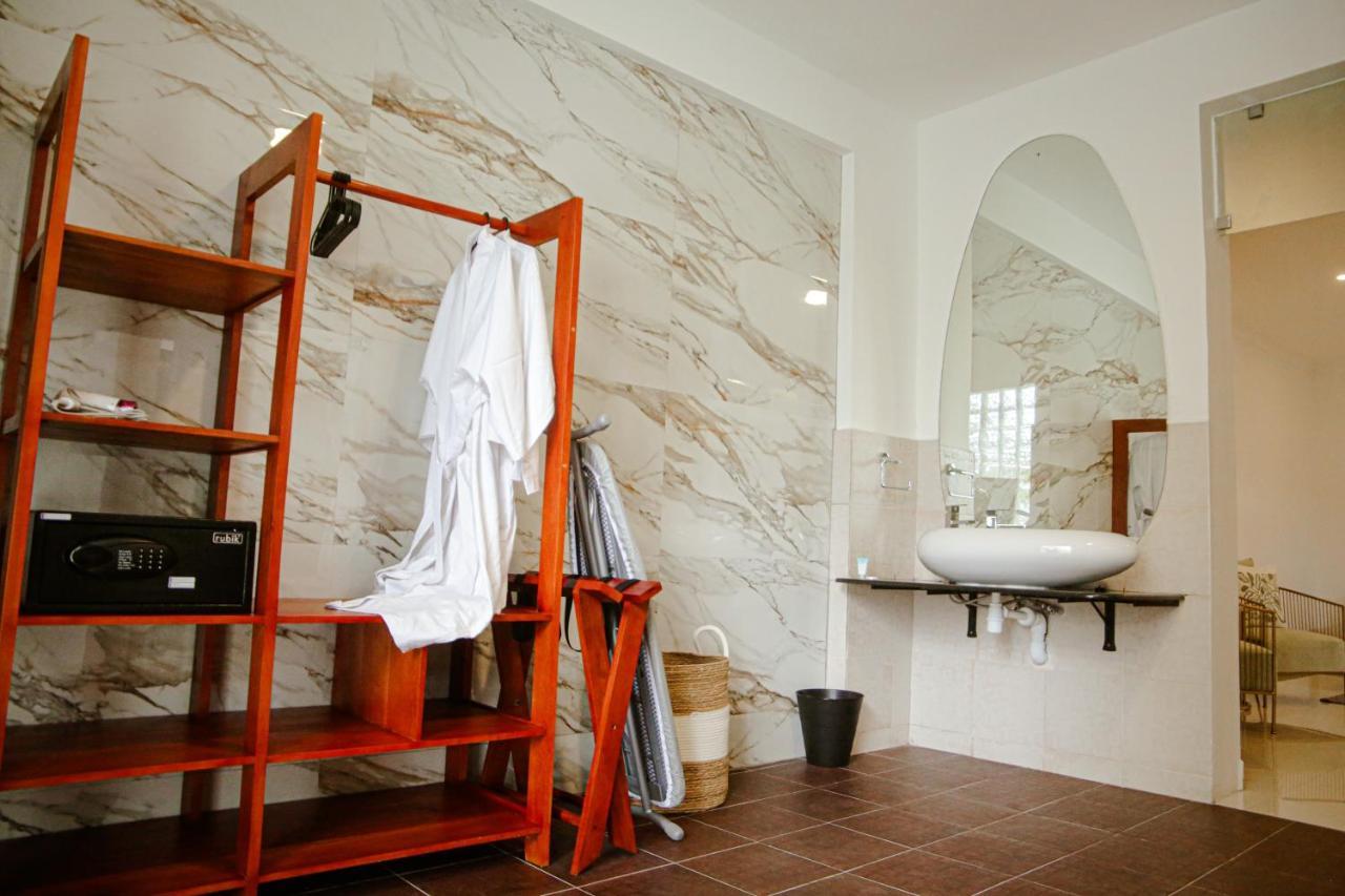 Upendo Boutique Hotel, ダル・エス・サラーム エクステリア 写真